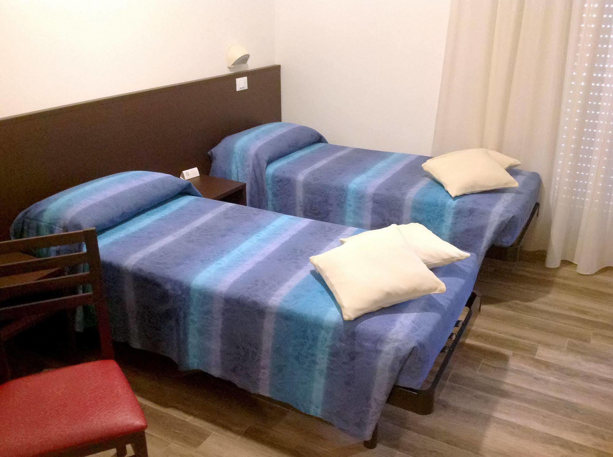 Hotel Carmen ريتشوني المظهر الخارجي الصورة